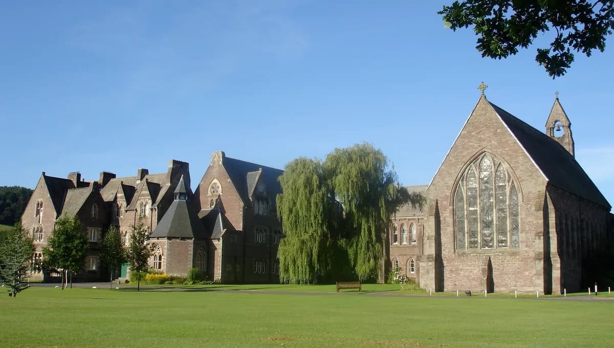 Christ College, Powys