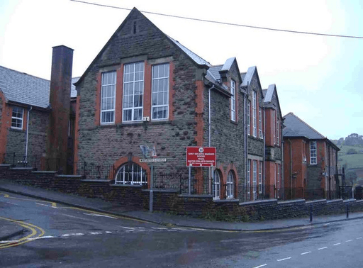 St Gwladys Bargoed School logo