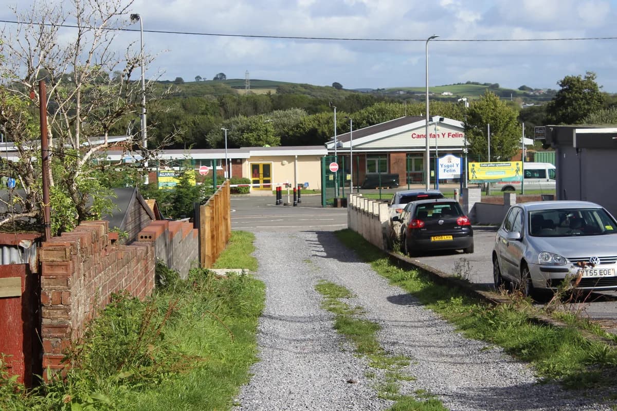 Ysgol Y Felin, Llanelli