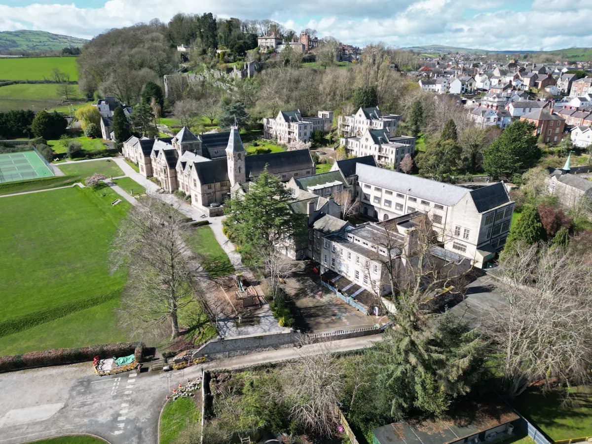 Myddelton College, Denbigh