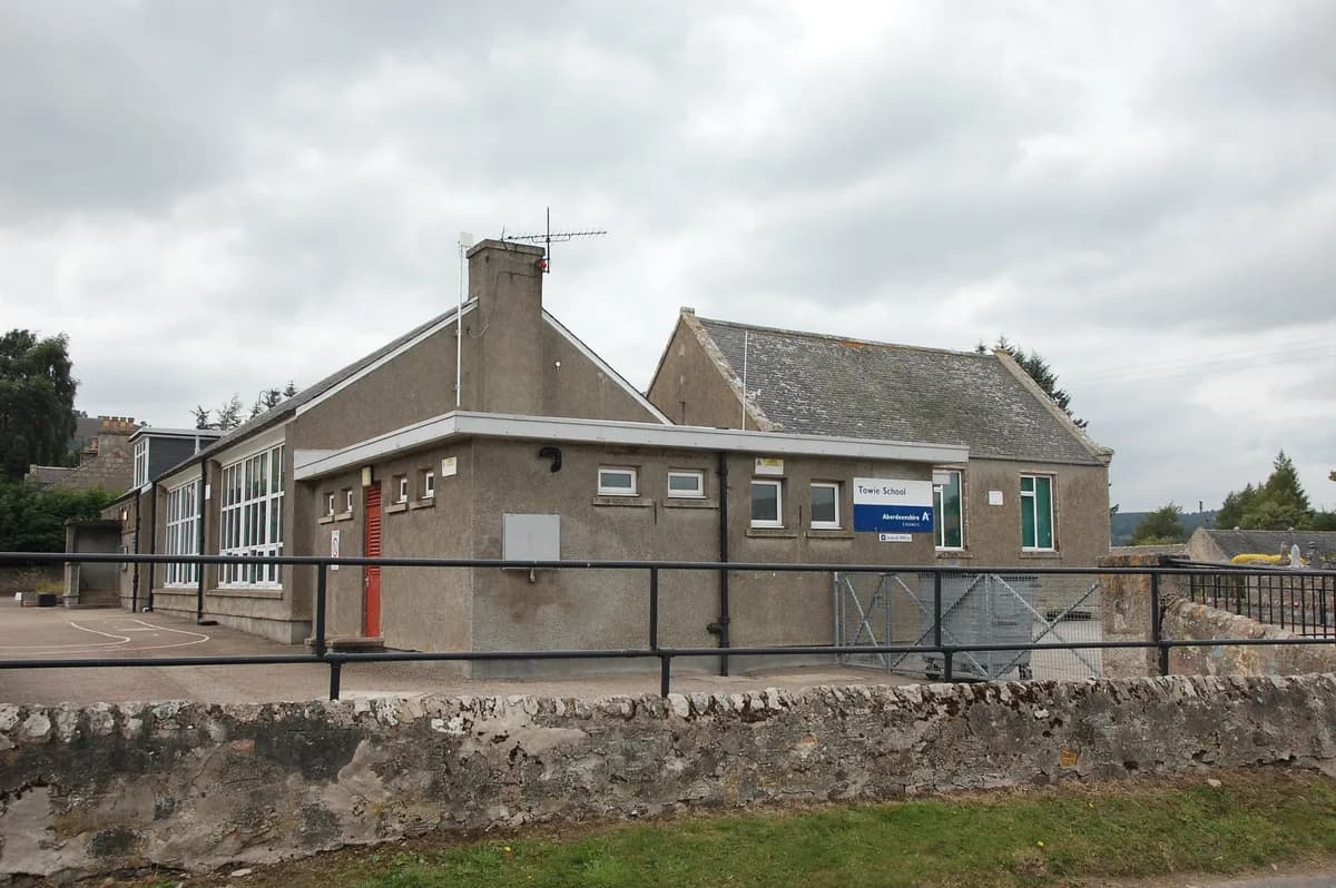 Towie School, ABERDEENSHIRE