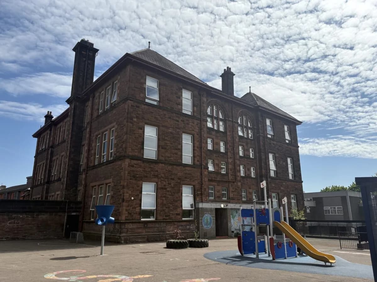 Thornwood Primary School & Nursery Class, GLASGOW