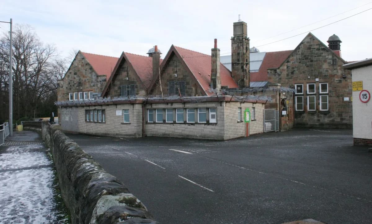 Thornliebank Primary School, GLASGOW