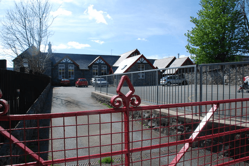 Ysgol Bro Hedd Wyn logo