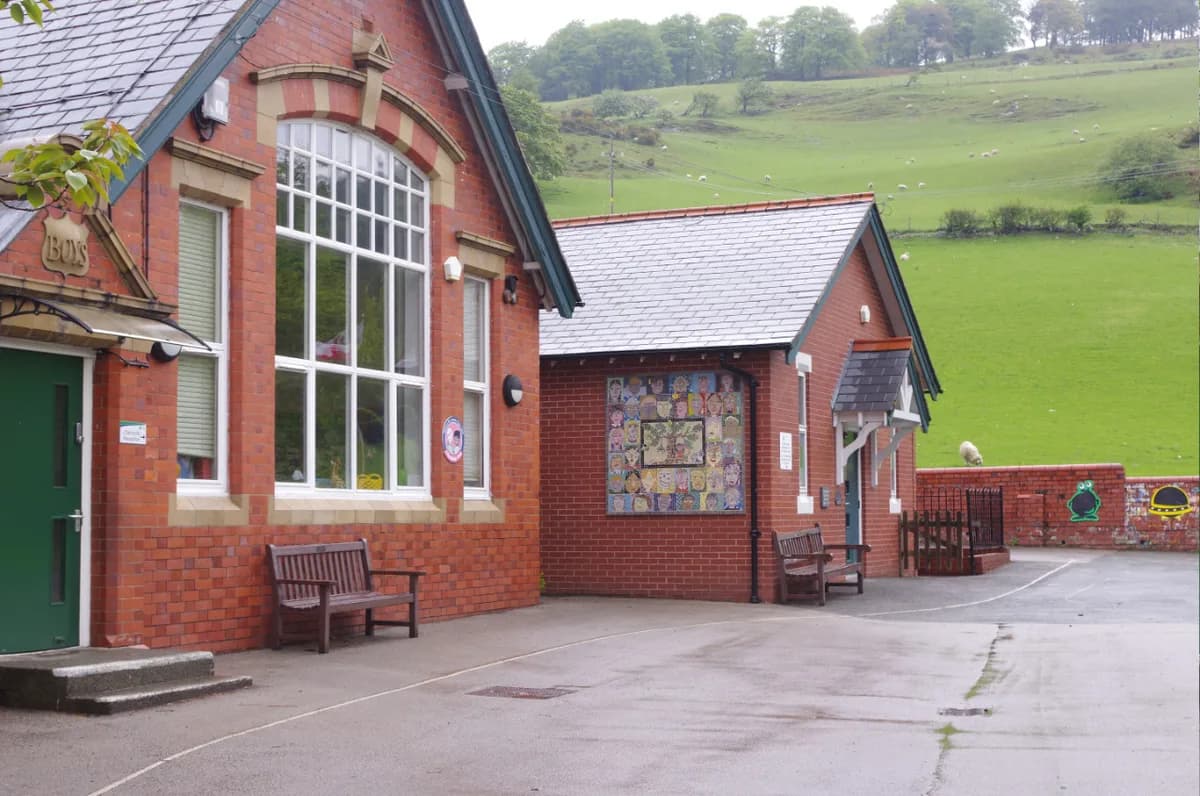 Ysgol Carrog, Denbighshire