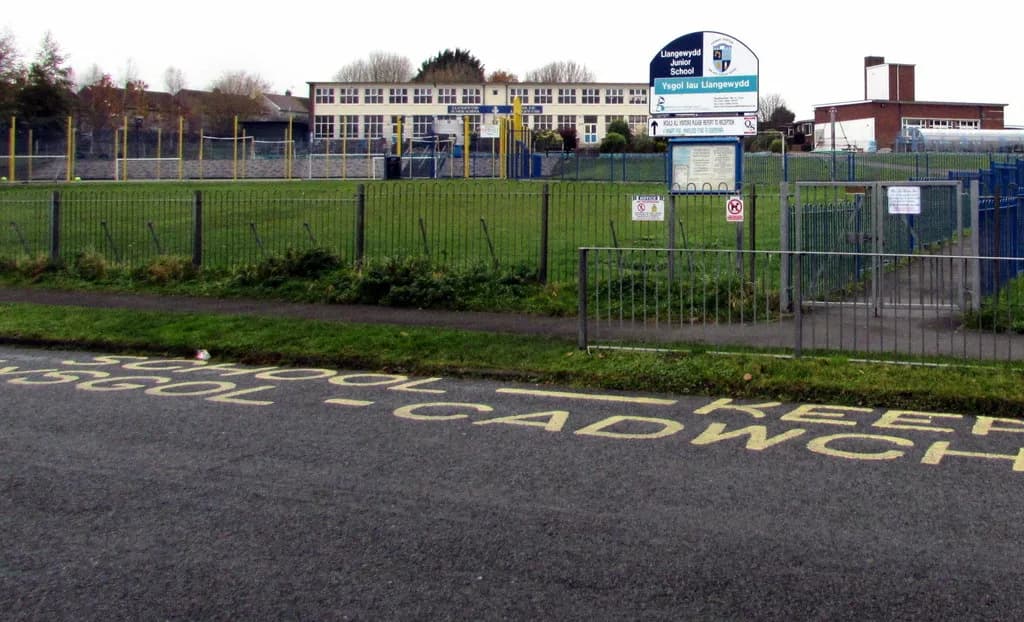 LLANGEWYDD JUNIOR SCHOOL, Bridgend
