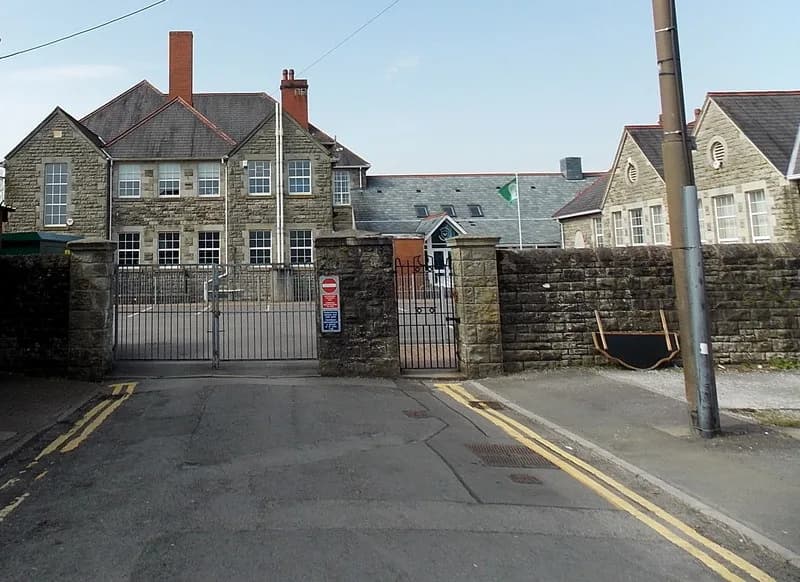 Oldcastle Primary School, Bridgend
