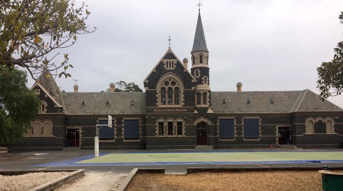 WILLIAMSTOWN PRIMARY, Rhondda Cynon Taf