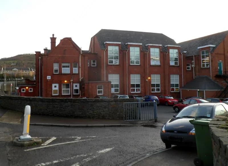 YSGOL GYMRAEG EVAN JAMES, Rhondda Cynon Taf