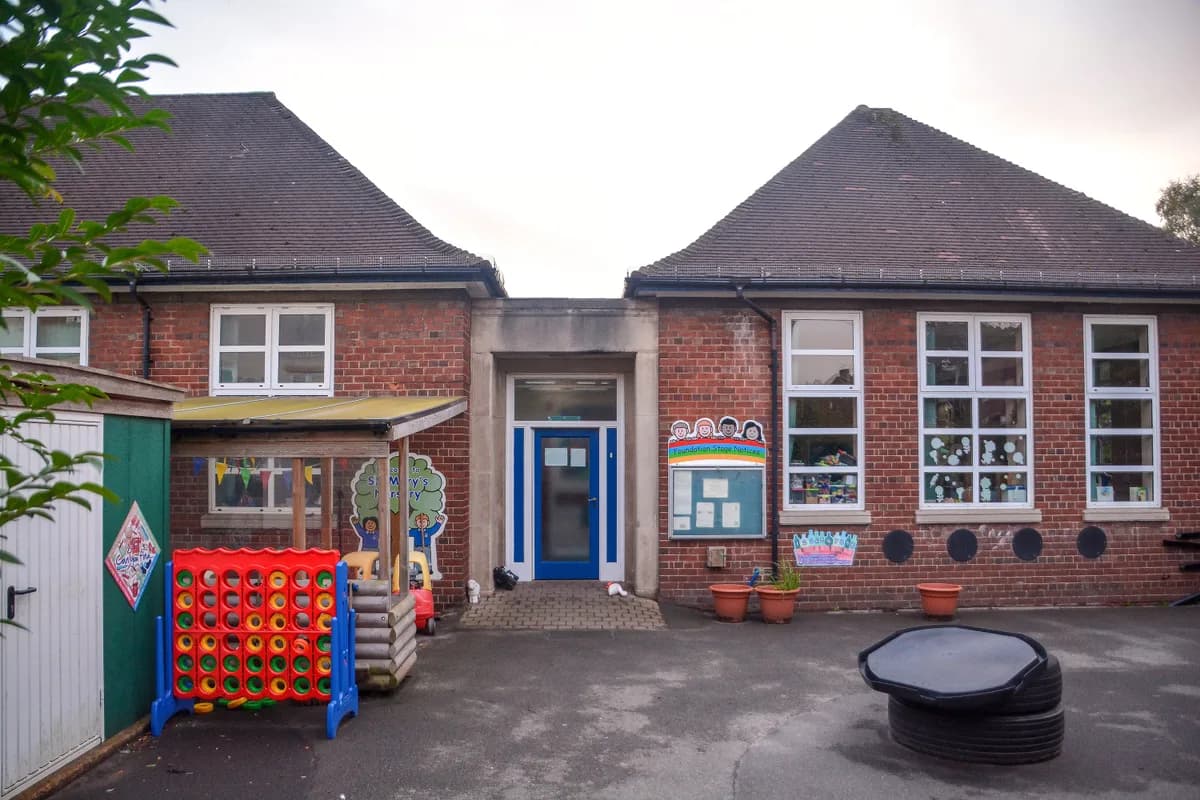Newcastle Primary School, Newcastle