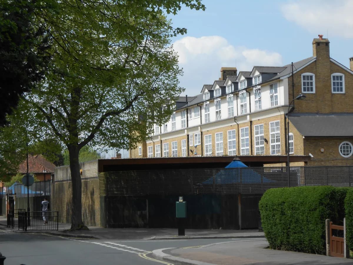 Wormholt Park Primary School, London