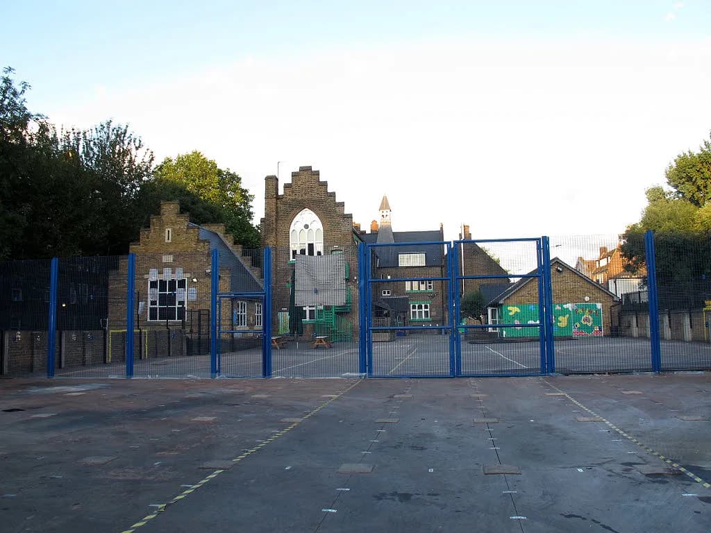 St Peter's Primary School, London