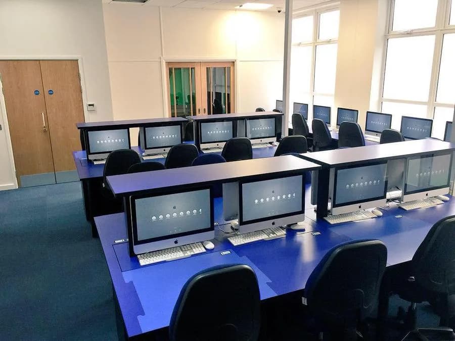 Downderry Primary School, Bromley