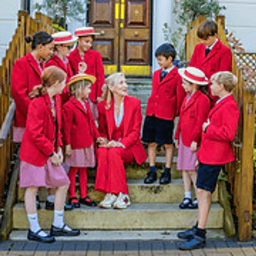 Eveline Day School logo