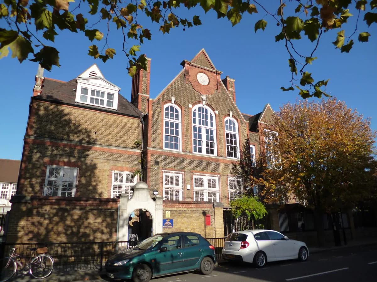 Queen's Park Primary School, London