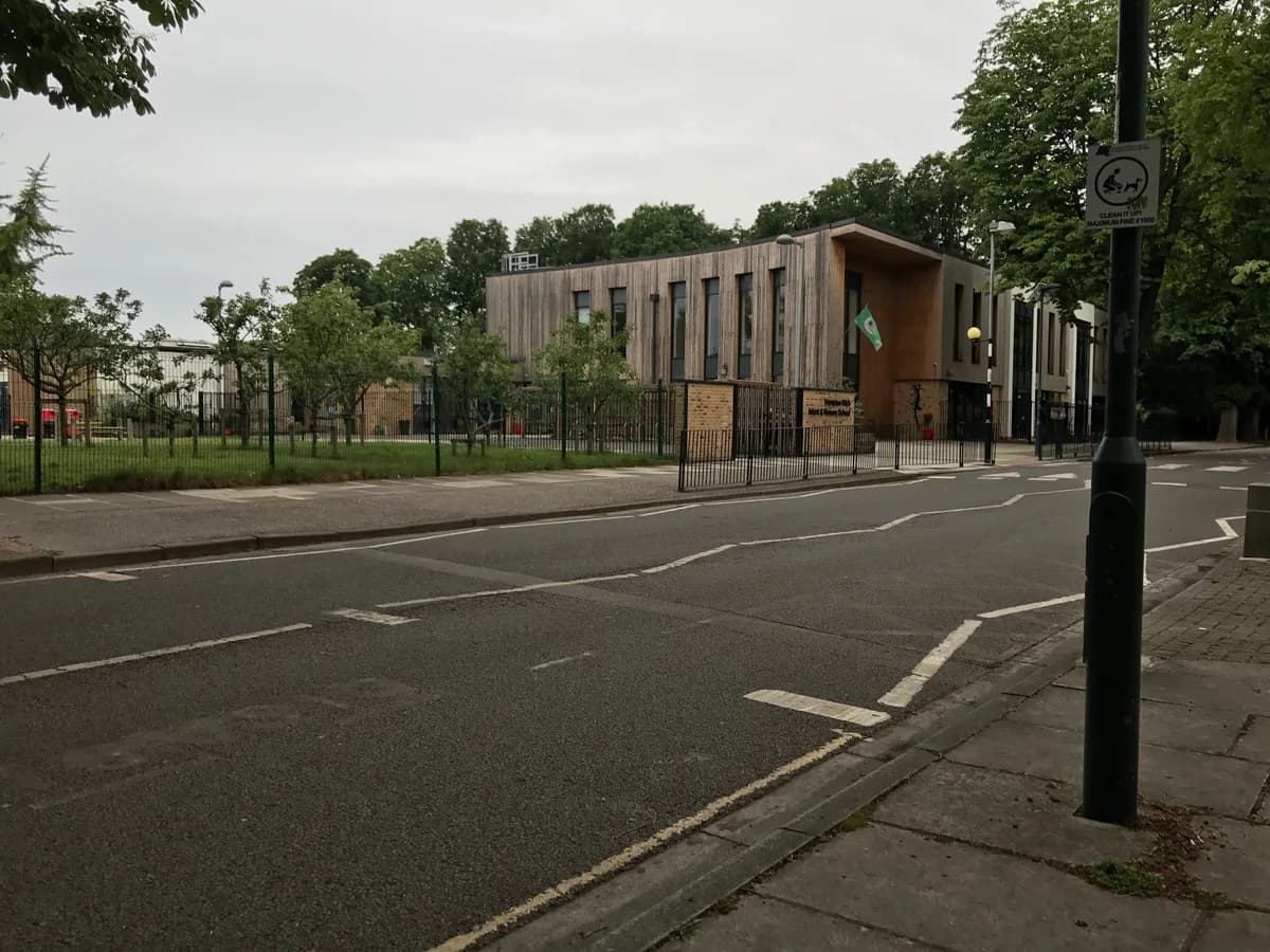Hampton Wick Infant and Nursery School, Teddington