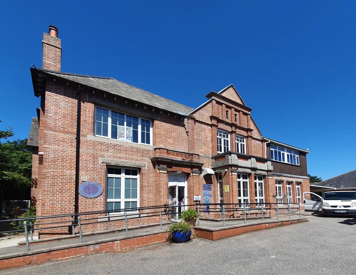 King Charles Primary School, Walsall