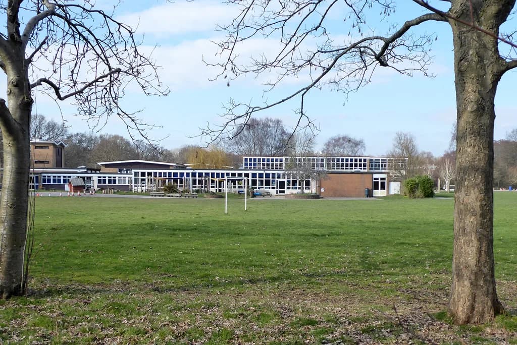 The Oaks Primary School, Bolton