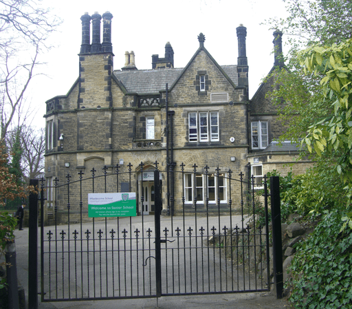 Westbourne School logo