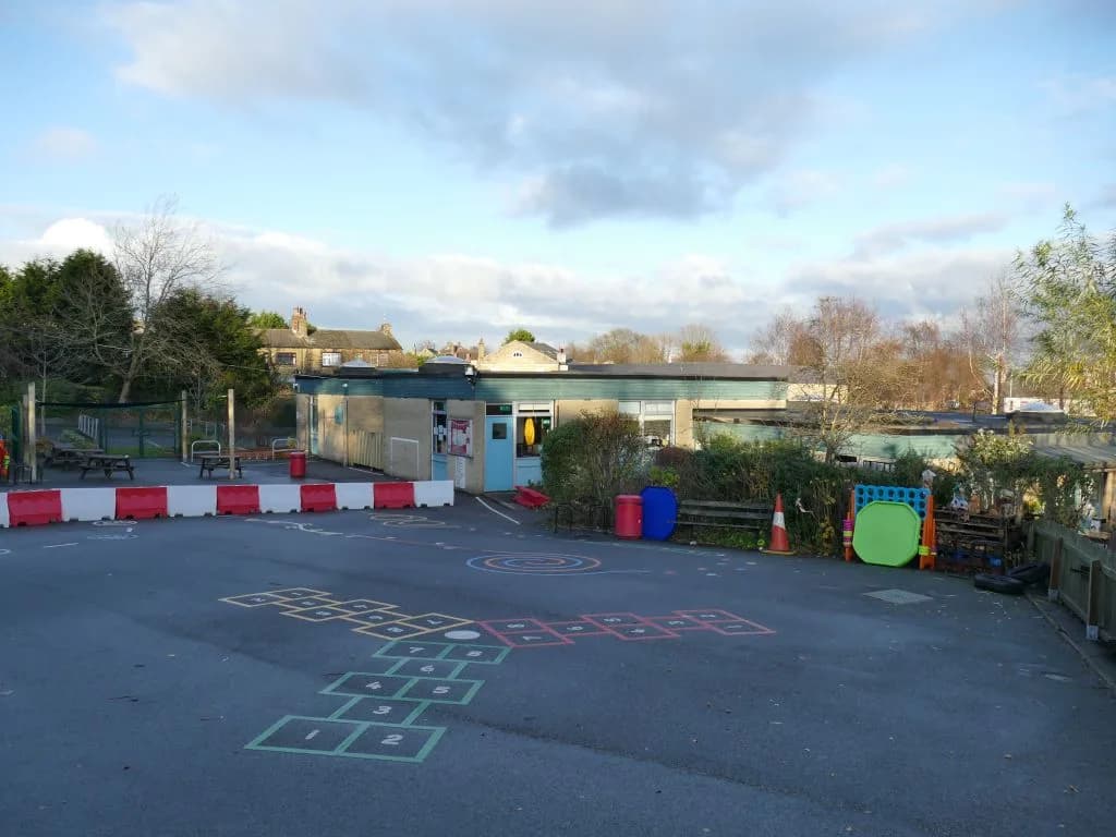 Lowtown Primary School, Pudsey