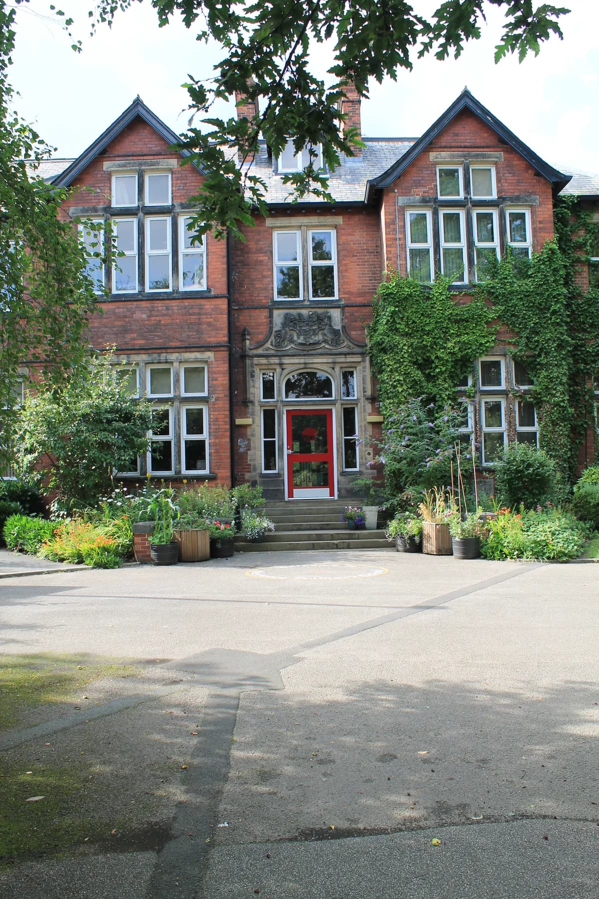 Weetwood Primary School, Leeds