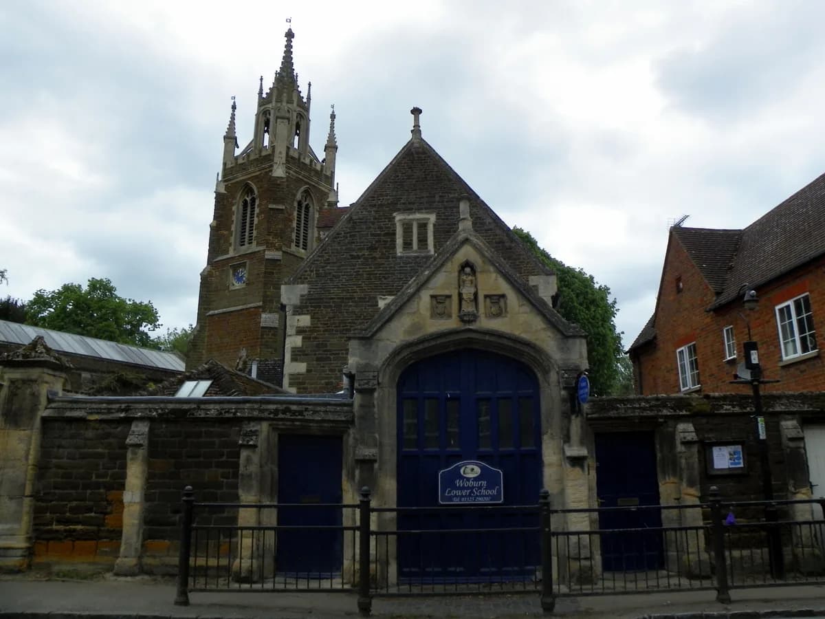 Woburn Lower School, Woburn