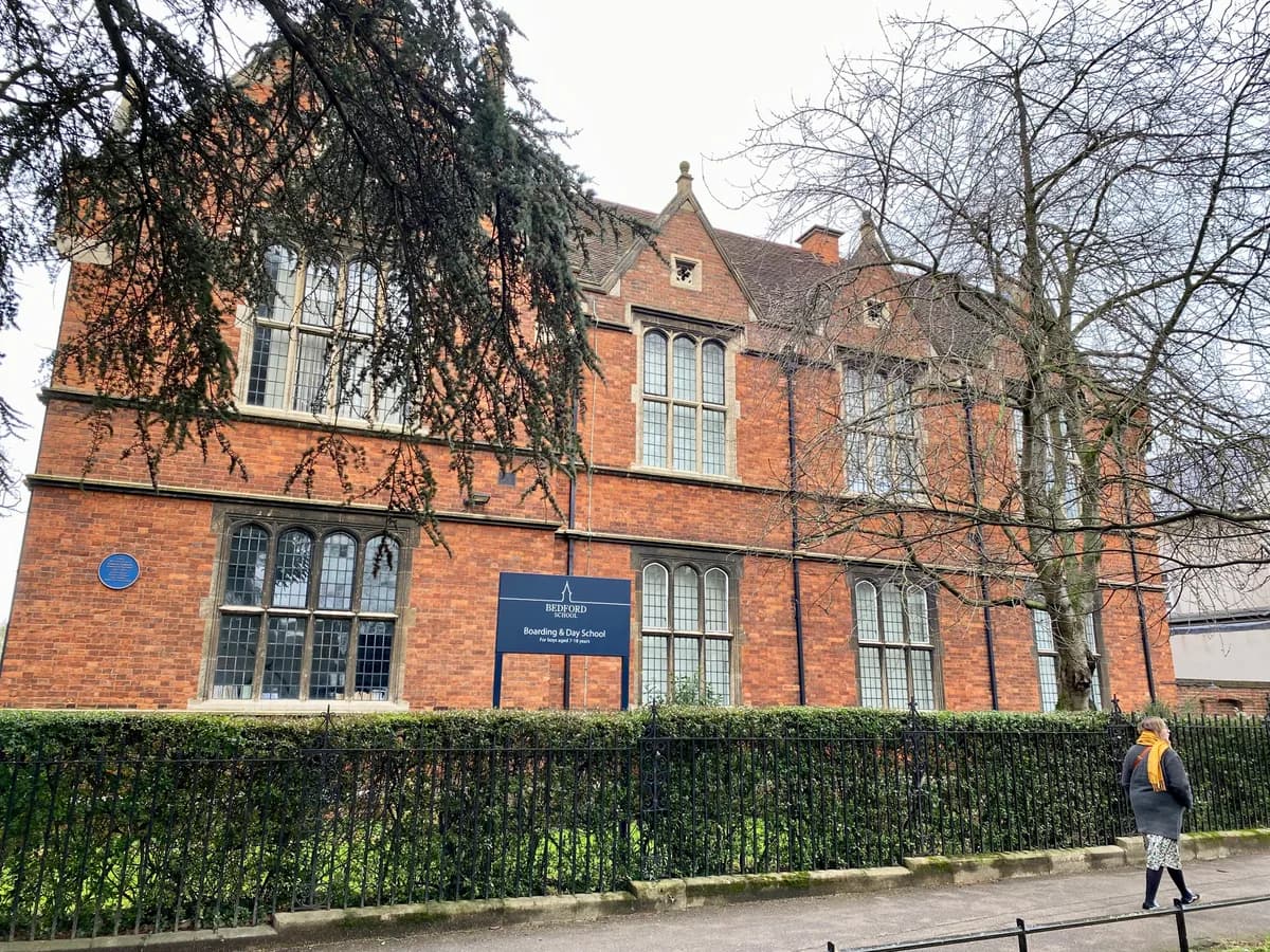 Bedford School, Bedford