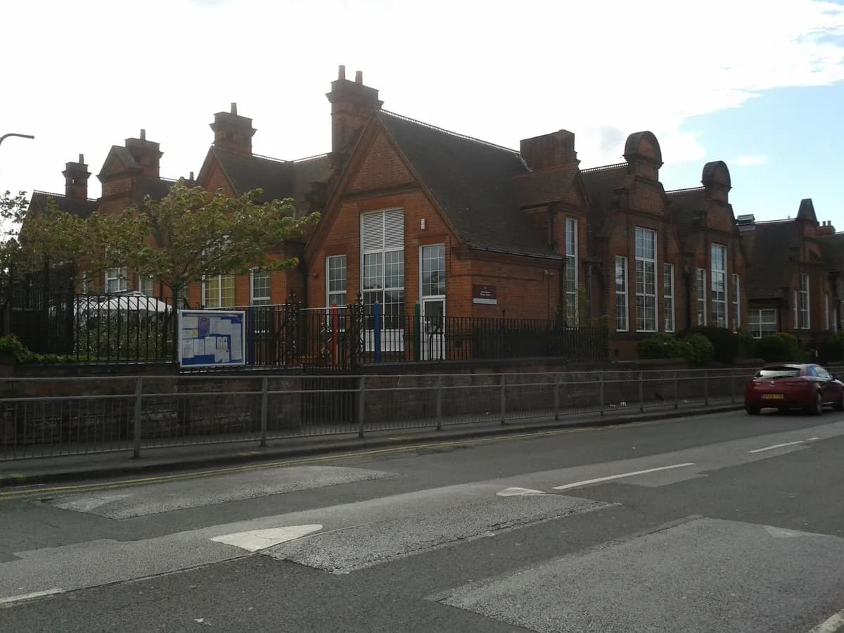 Alfred Sutton Primary School, Reading
