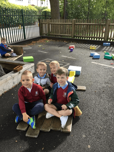 Walter Infant School logo