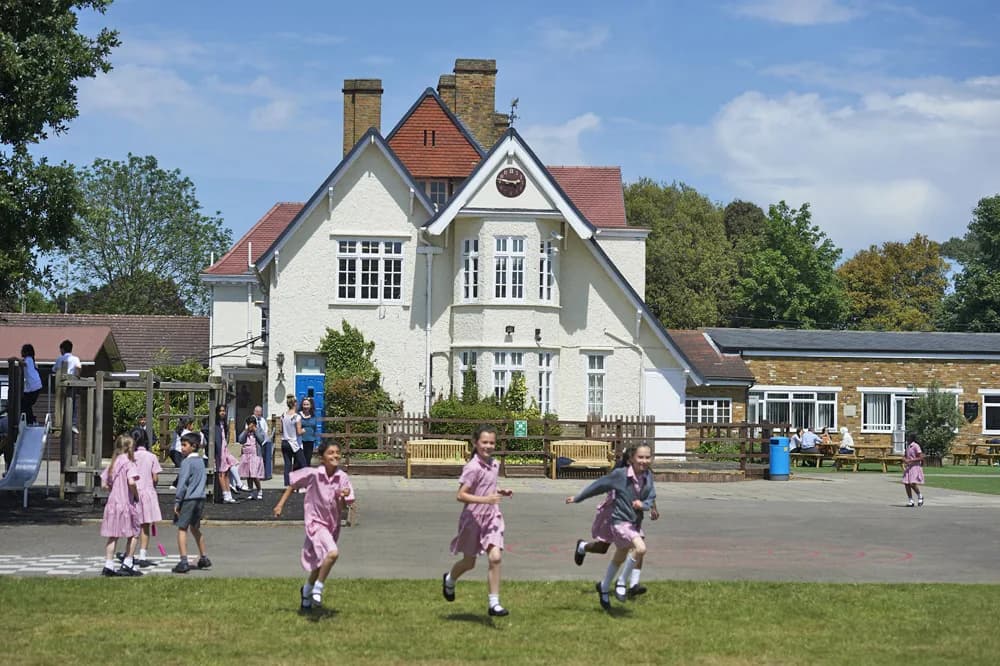 Long Close School, Slough