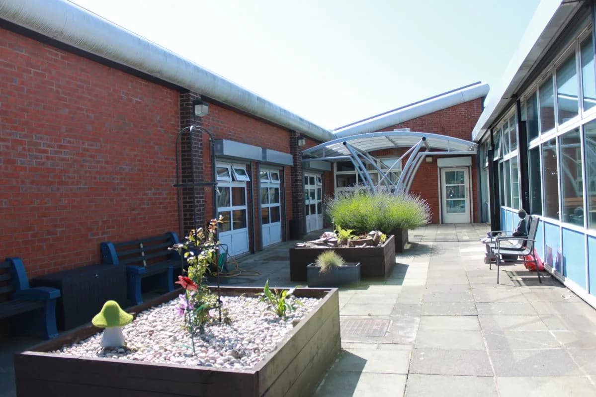 Ashley High School, Widnes