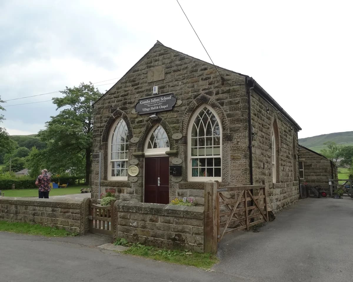 Combs Infant School, Combs High Peak