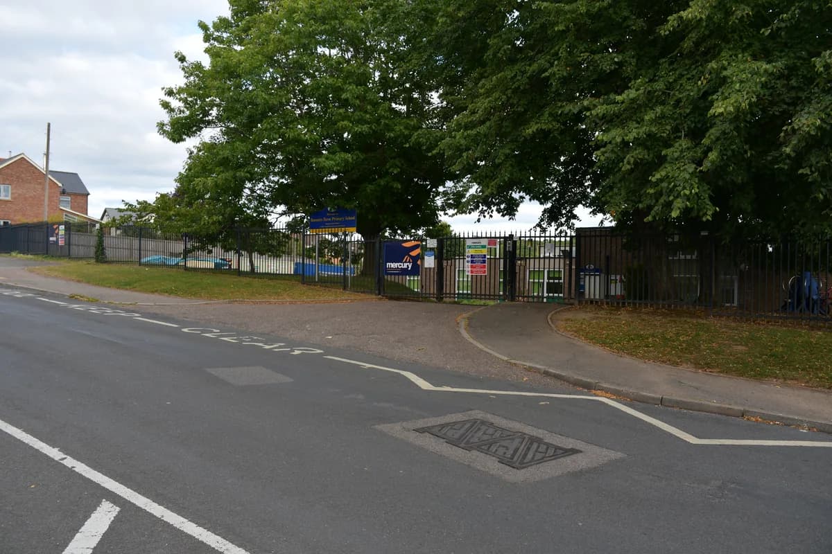 Bassetts Farm Primary School, Exmouth