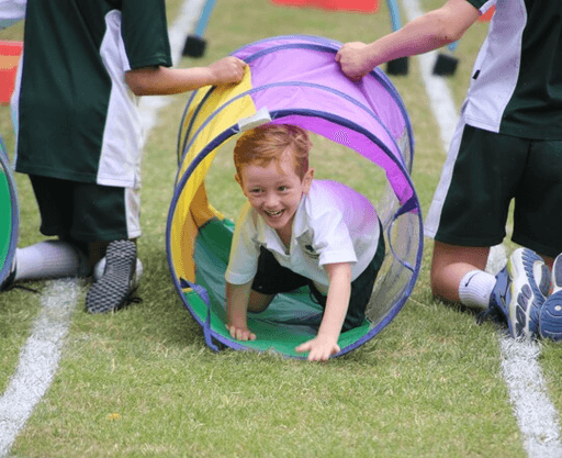 Oaklands School logo