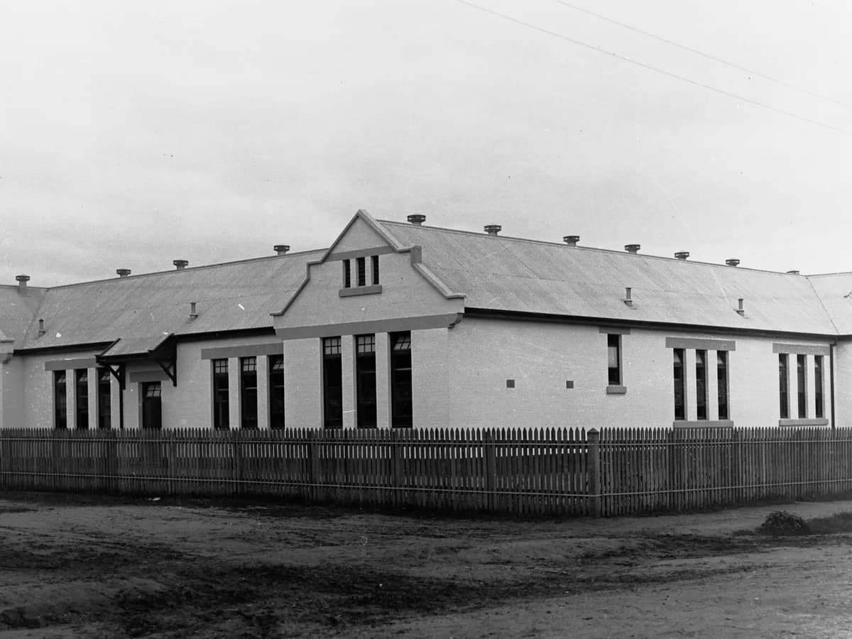 Kingswood Primary School, Kingswood