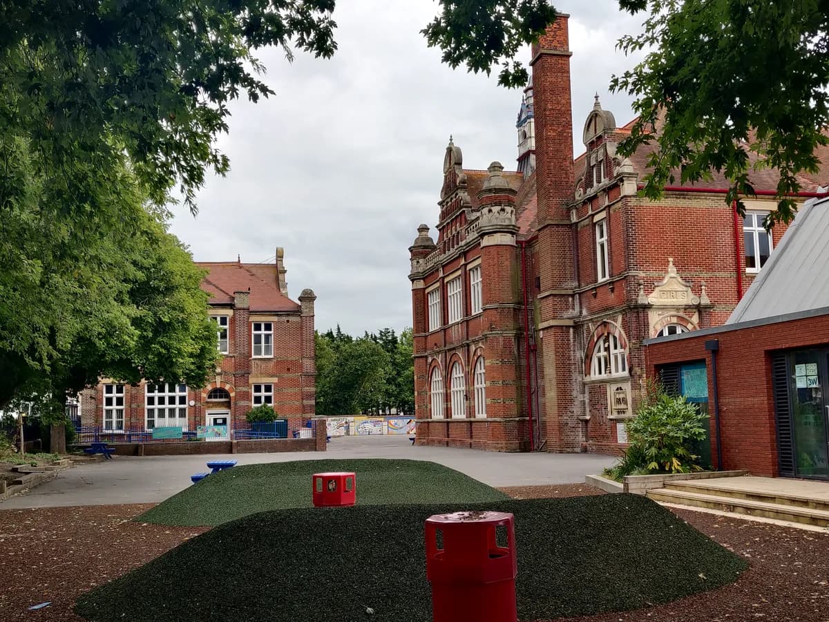 Craneswater Junior School, Southsea