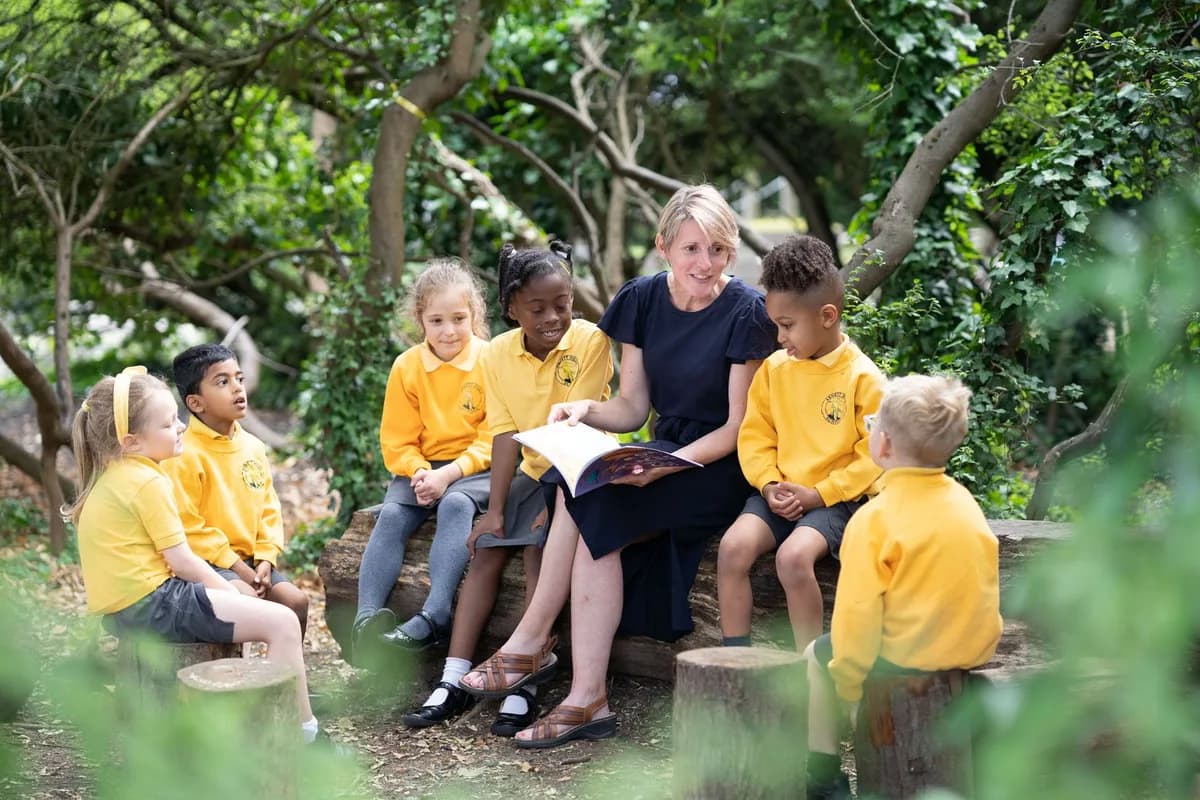 Arnett Hills Junior Mixed and Infant School, Rickmansworth