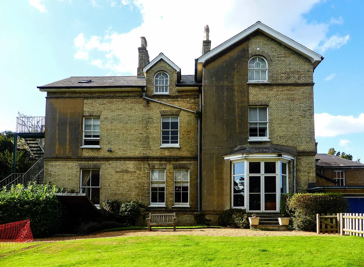 Kingshott School, Hitchin