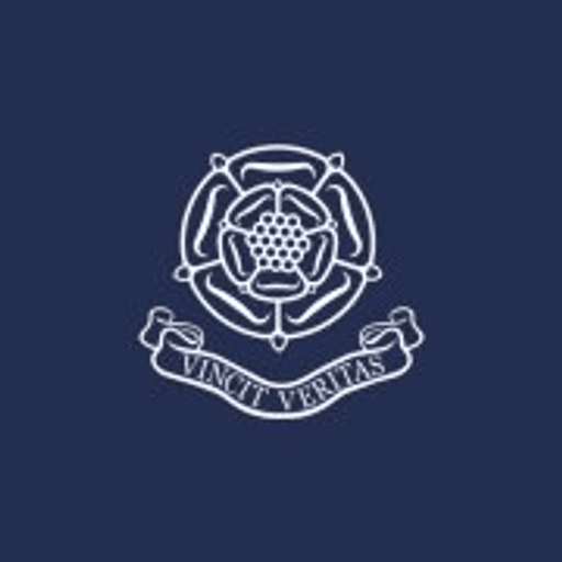 Cundall Manor School logo