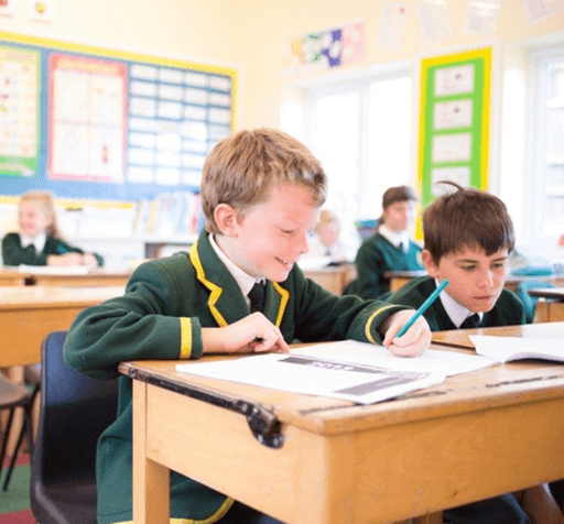 Wellow House School logo