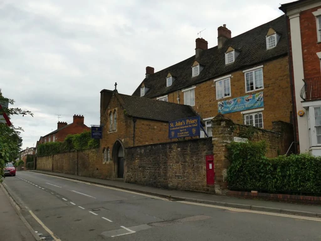 St John's Priory School, Banbury