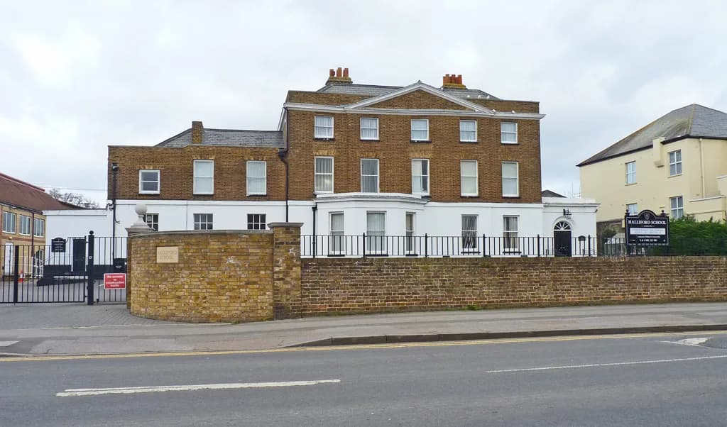 Halliford School, Shepperton