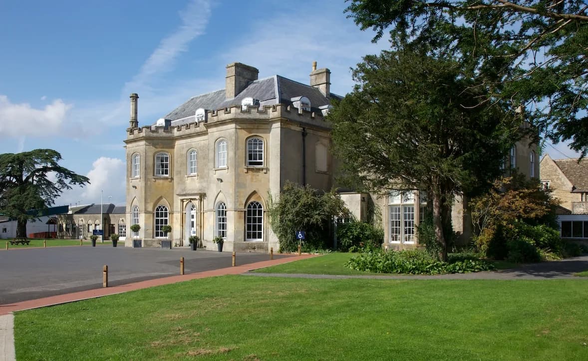 Stonar School, Wiltshire