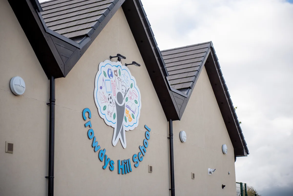 Crowdys Hill School, Swindon