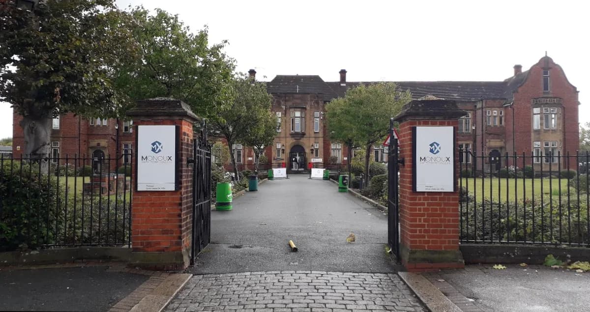 Sir George Monoux College, London