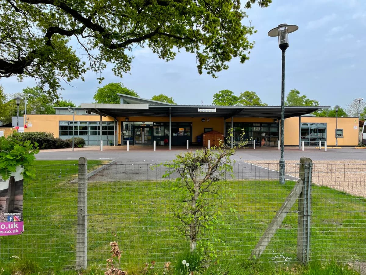 Henry Tyndale School, Farnborough
