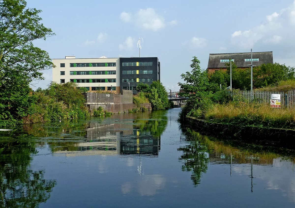 Leicester College, Leicester