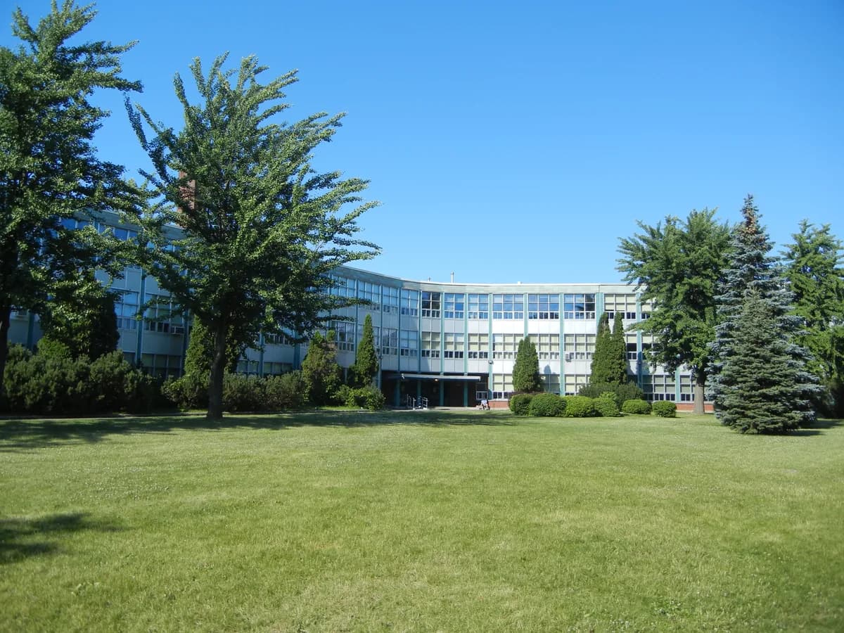Lakeside School, Liverpool