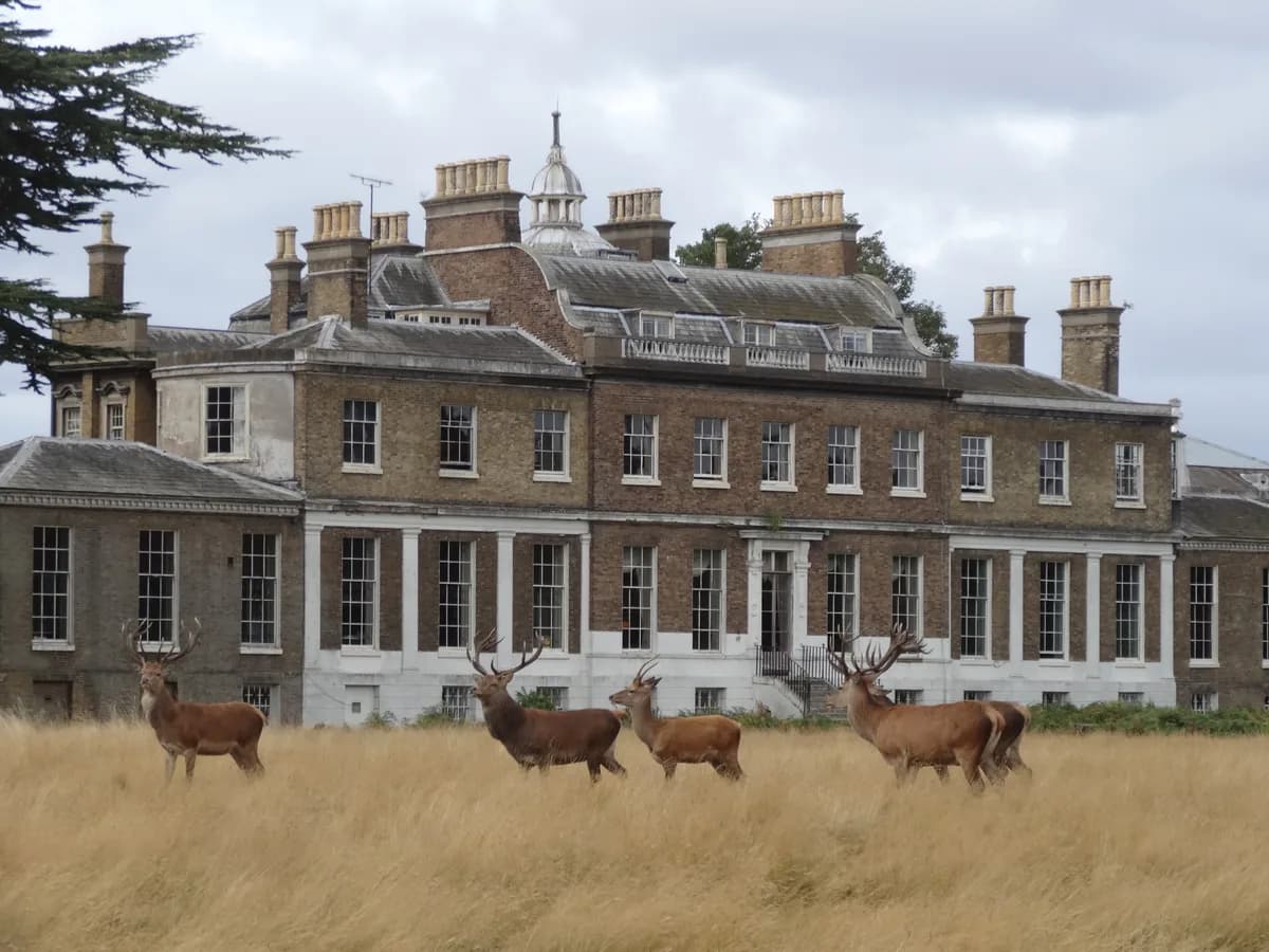 Hampton Court House, East Molesey