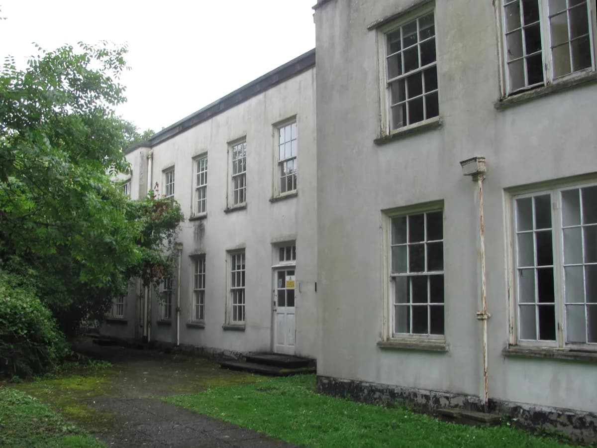 The Yellow House School, Halstead